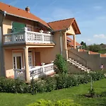 Alsóhegyi * Zalakaros