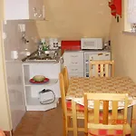 Alsohegyi 아파트