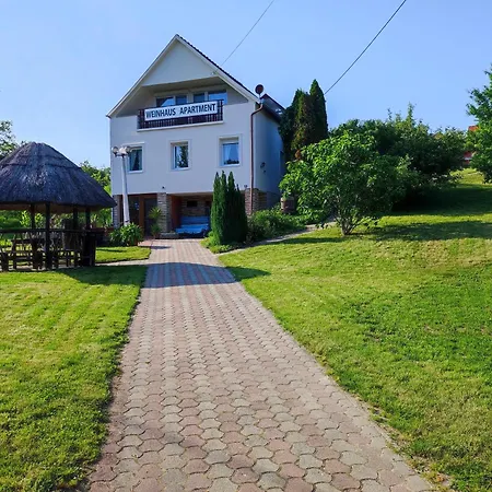 Alsóhegyi Apartamento
