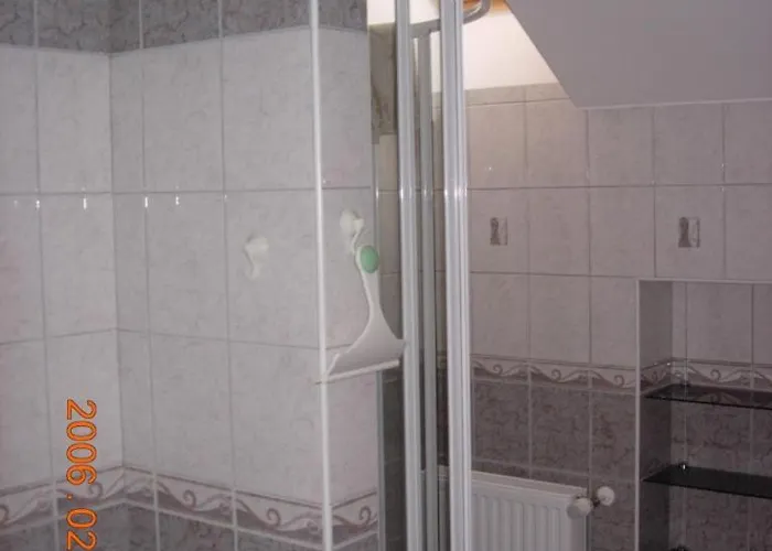 Alsóhegyi Apartman *
